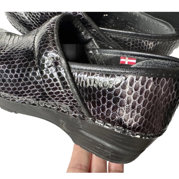 SANITA Professional Danish Clog Snakeskin Slip On Clogs Shoes Women’s US size 5 - Picture 2 of 9